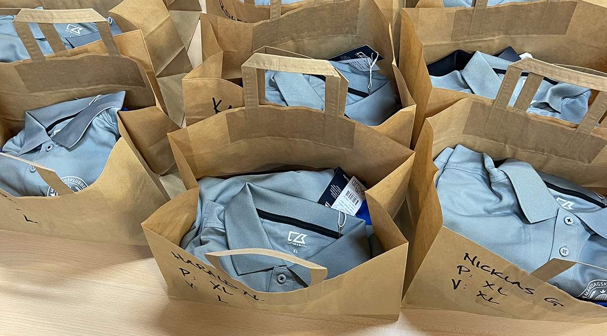 Golfpikéer Kelowna till Måndagsklubben